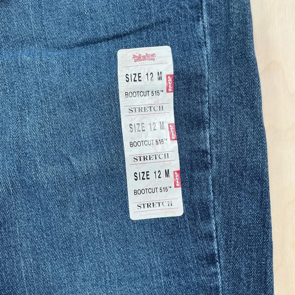 Levi's 515 Bootcut Jeans Womens 12M Blue Stretch Denim Y2K Dark Wash Cowgirl